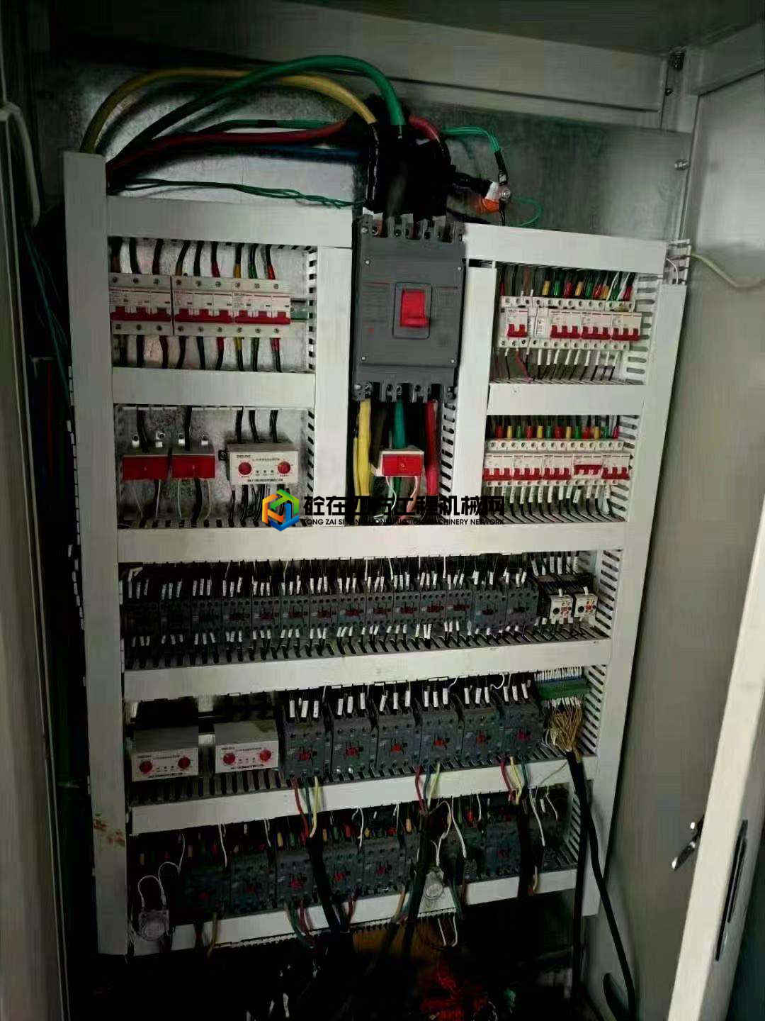 https://images.tongzsf.com/tong/truck_machine/20210721/160f7f16da538b.jpg