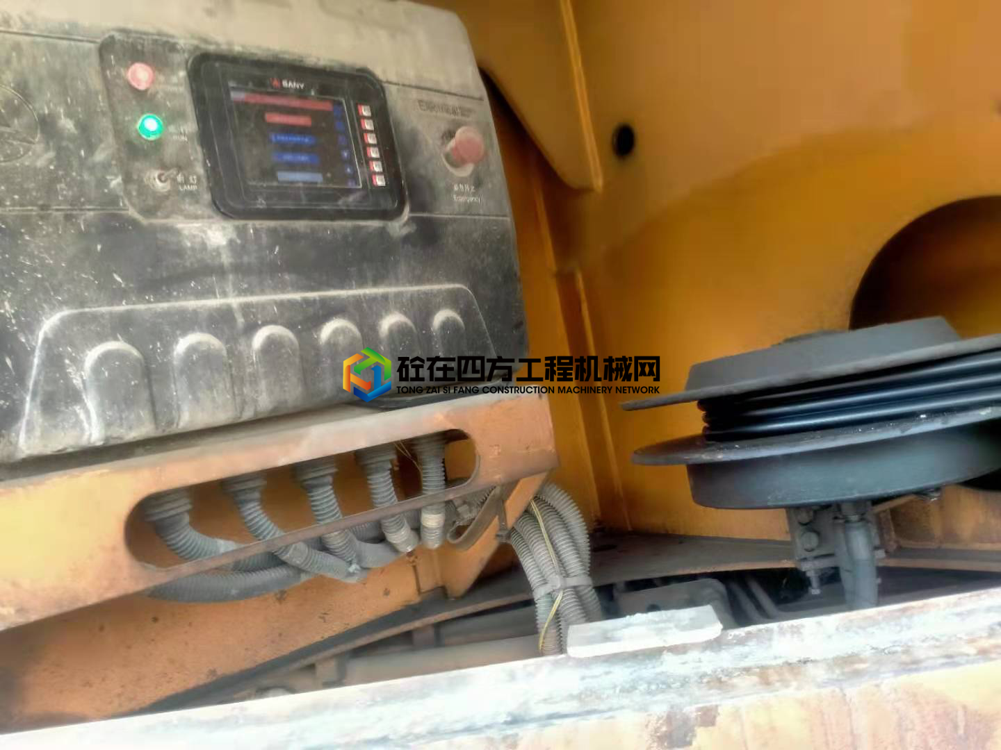 https://images.tongzsf.com/tong/truck_machine/20210722/160f8ca8cabebd.jpg