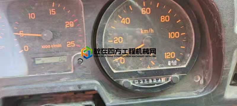 https://images.tongzsf.com/tong/truck_machine/20210722/160f8de3638471.jpg