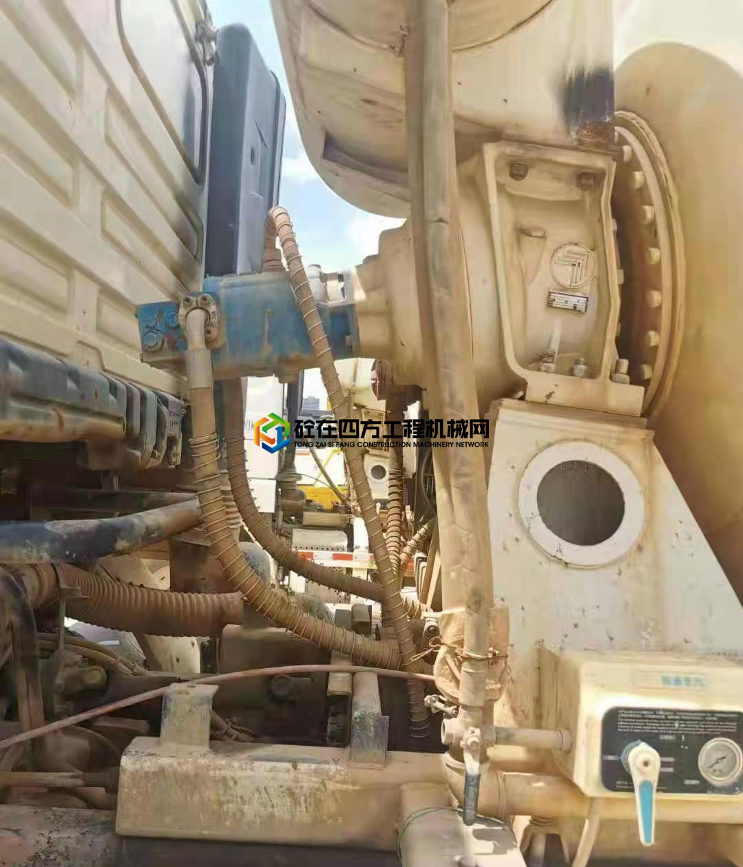 https://images.tongzsf.com/tong/truck_machine/20210723/160fa1f456c9a7.jpg