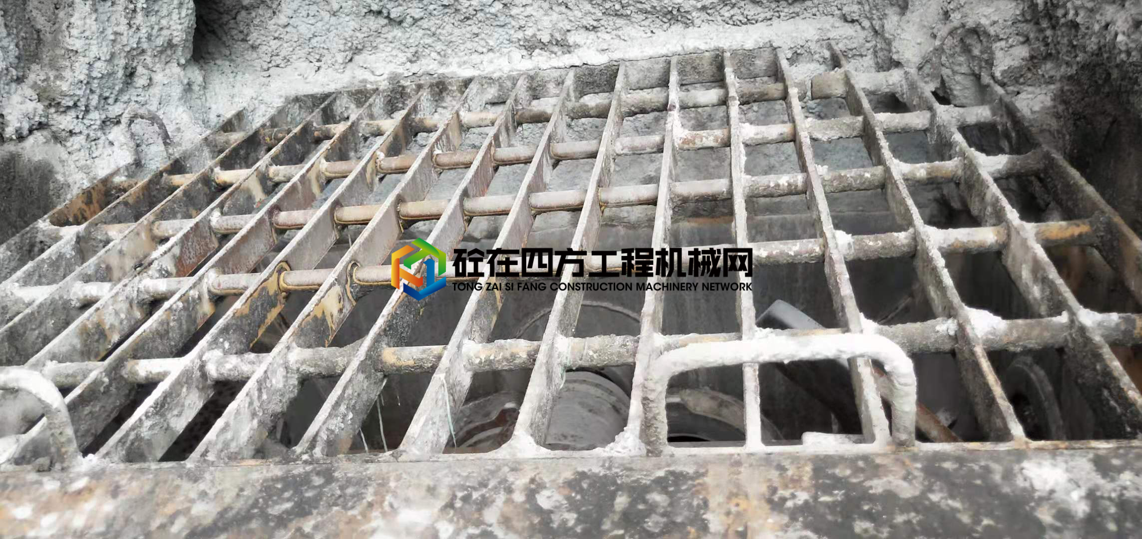 https://images.tongzsf.com/tong/truck_machine/20210724/160fb6e1c7b70b.jpg