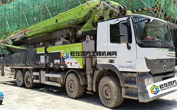 https://images.tongzsf.com/tong/truck_machine/20210726/160fe1aece0ee8.jpg