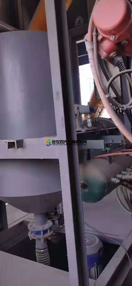 https://images.tongzsf.com/tong/truck_machine/20210726/160fe1e616ba0d.jpg