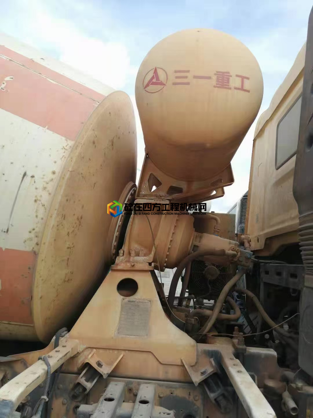 https://images.tongzsf.com/tong/truck_machine/20210726/160fe79cdcb7e9.jpg