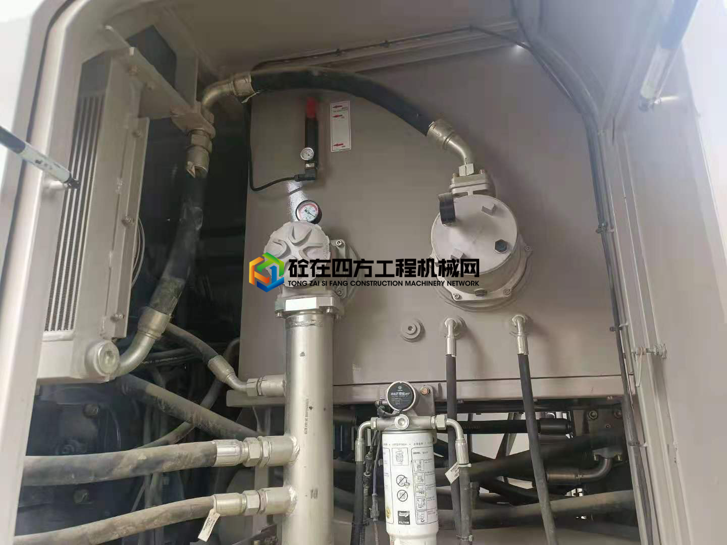 https://images.tongzsf.com/tong/truck_machine/20210727/160ffa71b5335b.jpg