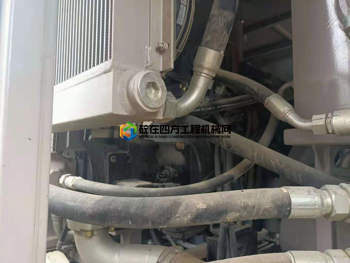 https://images.tongzsf.com/tong/truck_machine/20210727/160ffa71bd6947.jpg