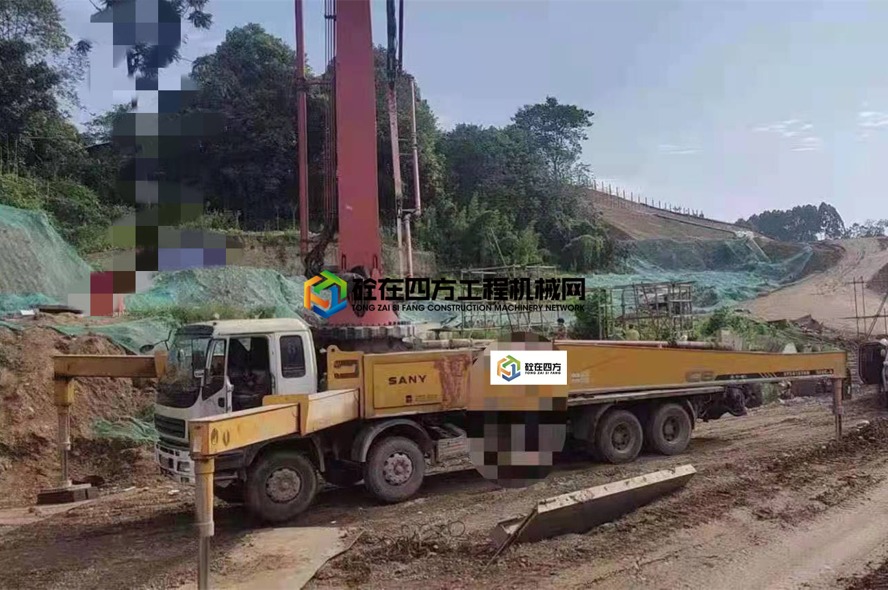 https://images.tongzsf.com/tong/truck_machine/20210728/16100c882130af.jpg