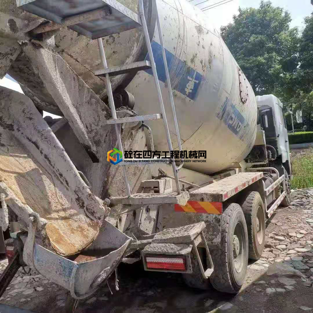 https://images.tongzsf.com/tong/truck_machine/20210728/16100f6e7836c2.jpg