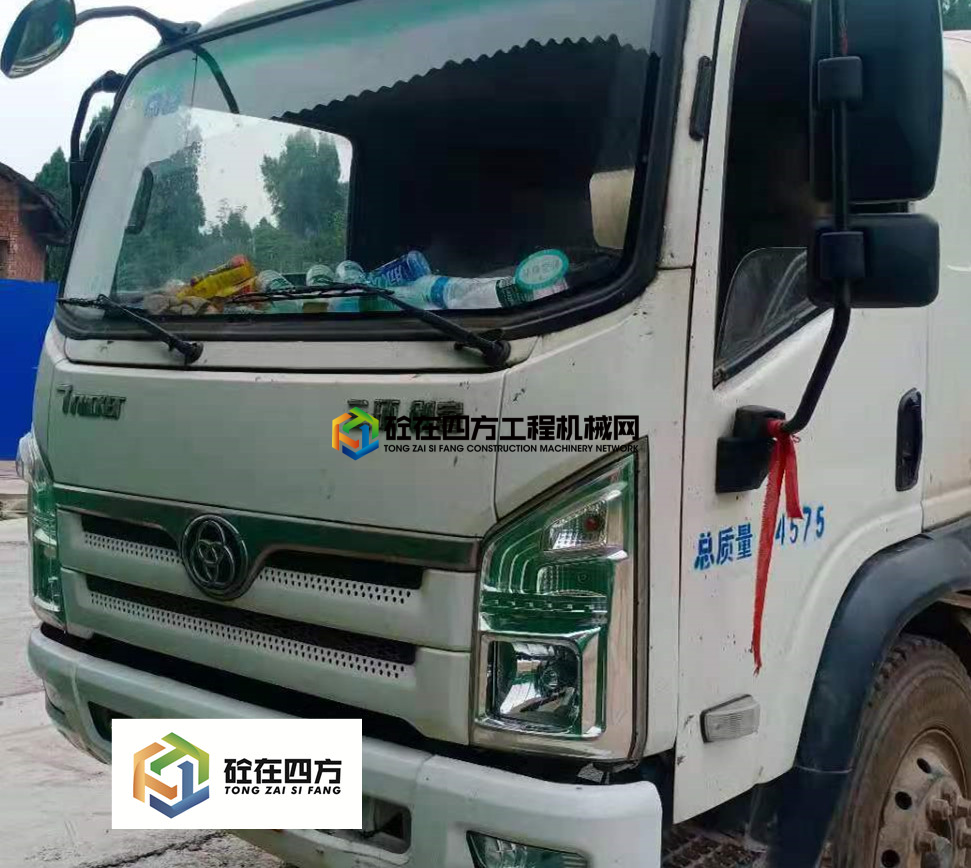 https://images.tongzsf.com/tong/truck_machine/20210730/1610364a1b96f3.jpg