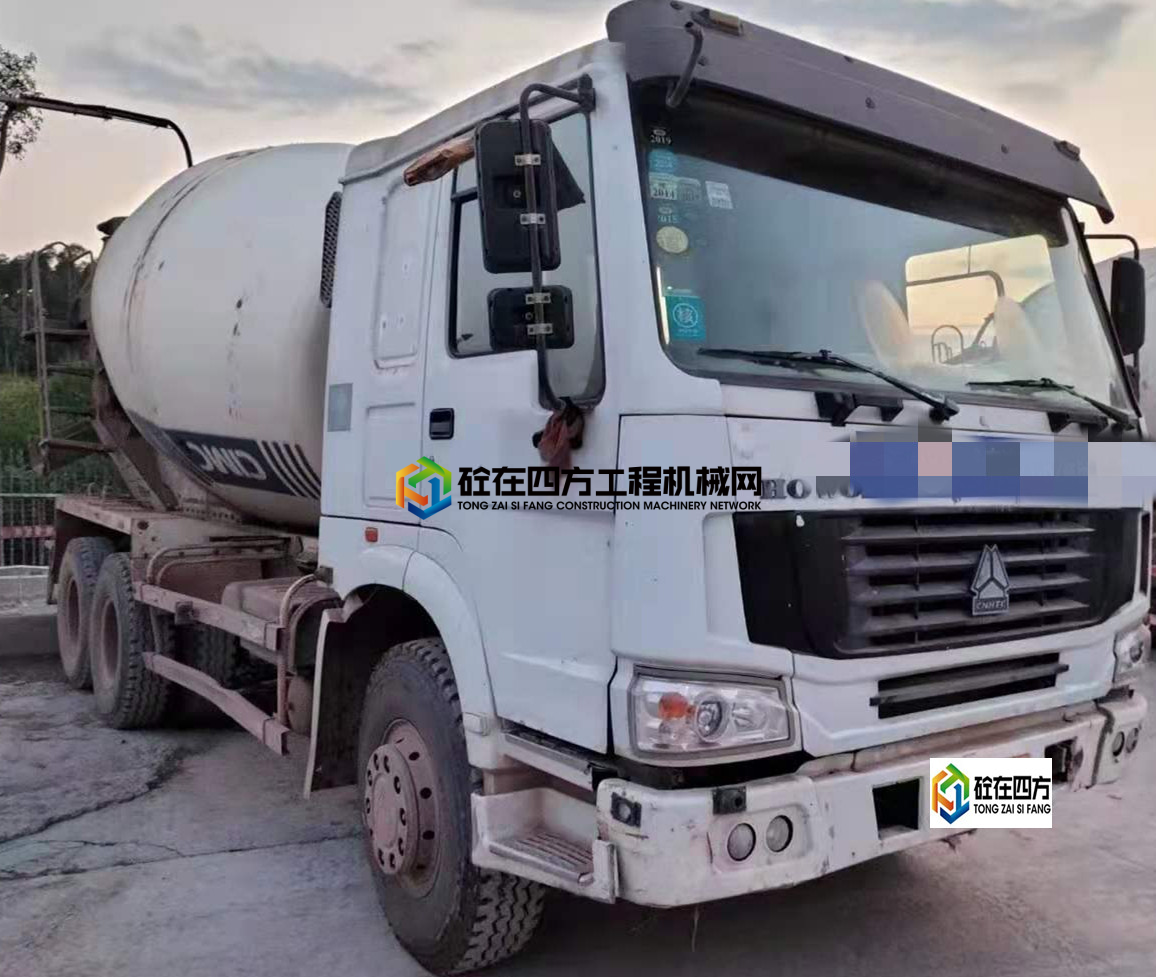 https://images.tongzsf.com/tong/truck_machine/20210730/16103748e5a6af.jpg