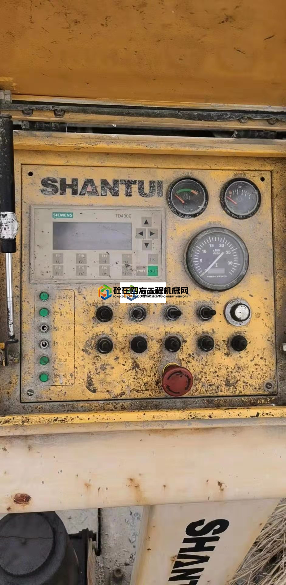 https://images.tongzsf.com/tong/truck_machine/20210731/16104b6585aa33.jpg