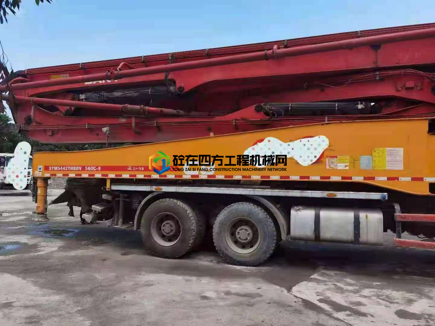 https://images.tongzsf.com/tong/truck_machine/20210802/1610747d23e8b0.jpg