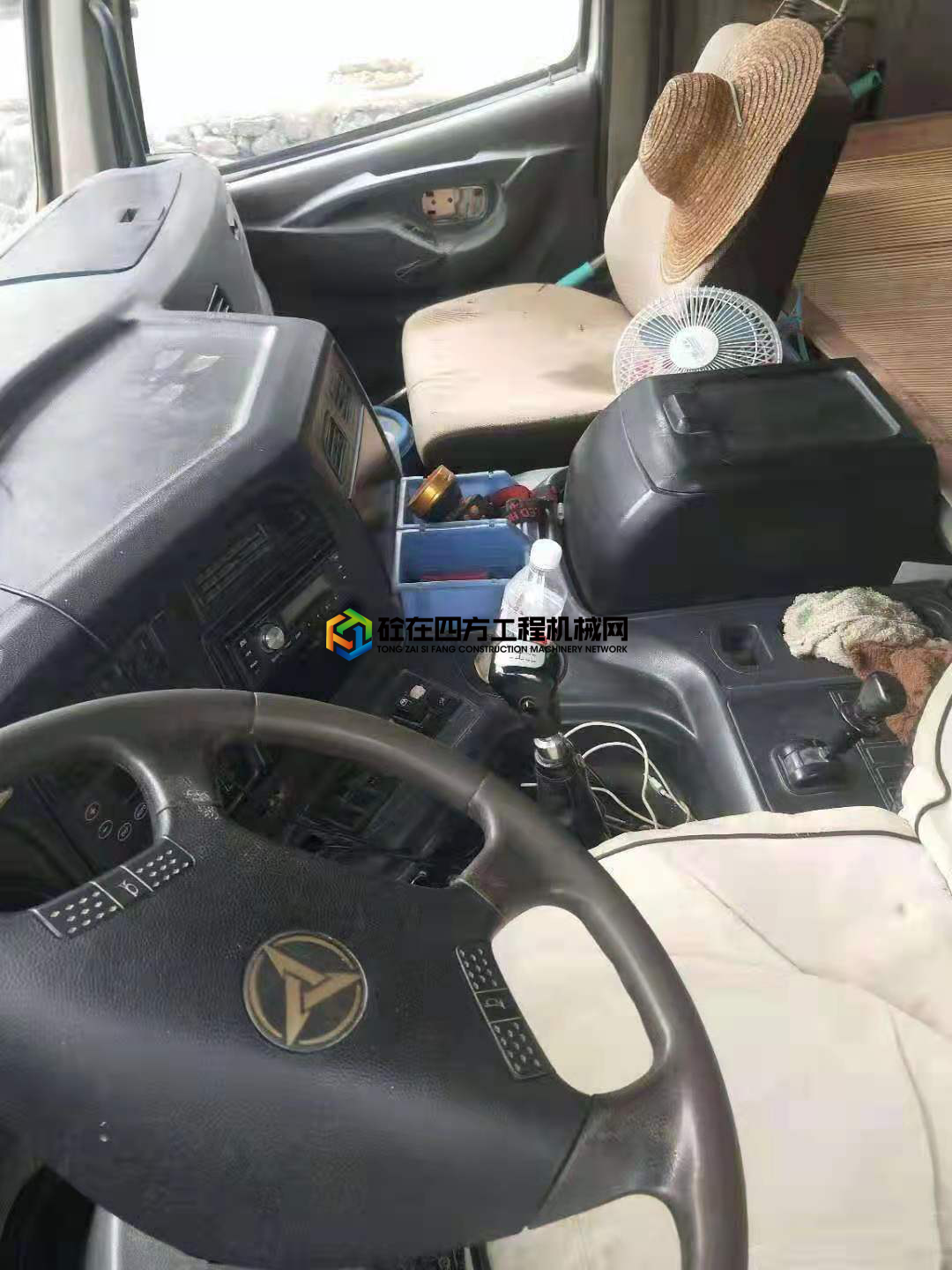 https://images.tongzsf.com/tong/truck_machine/20210802/161075a9d44647.jpg