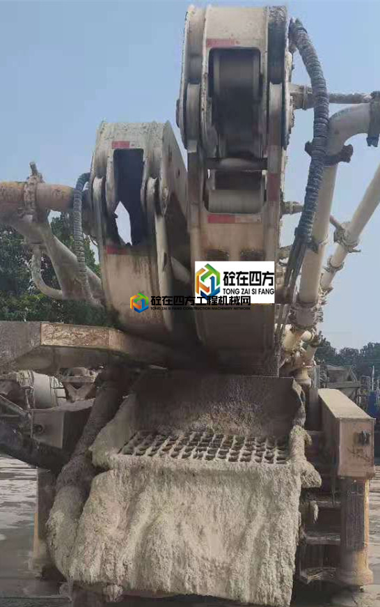 https://images.tongzsf.com/tong/truck_machine/20210803/161089bf843c82.jpg