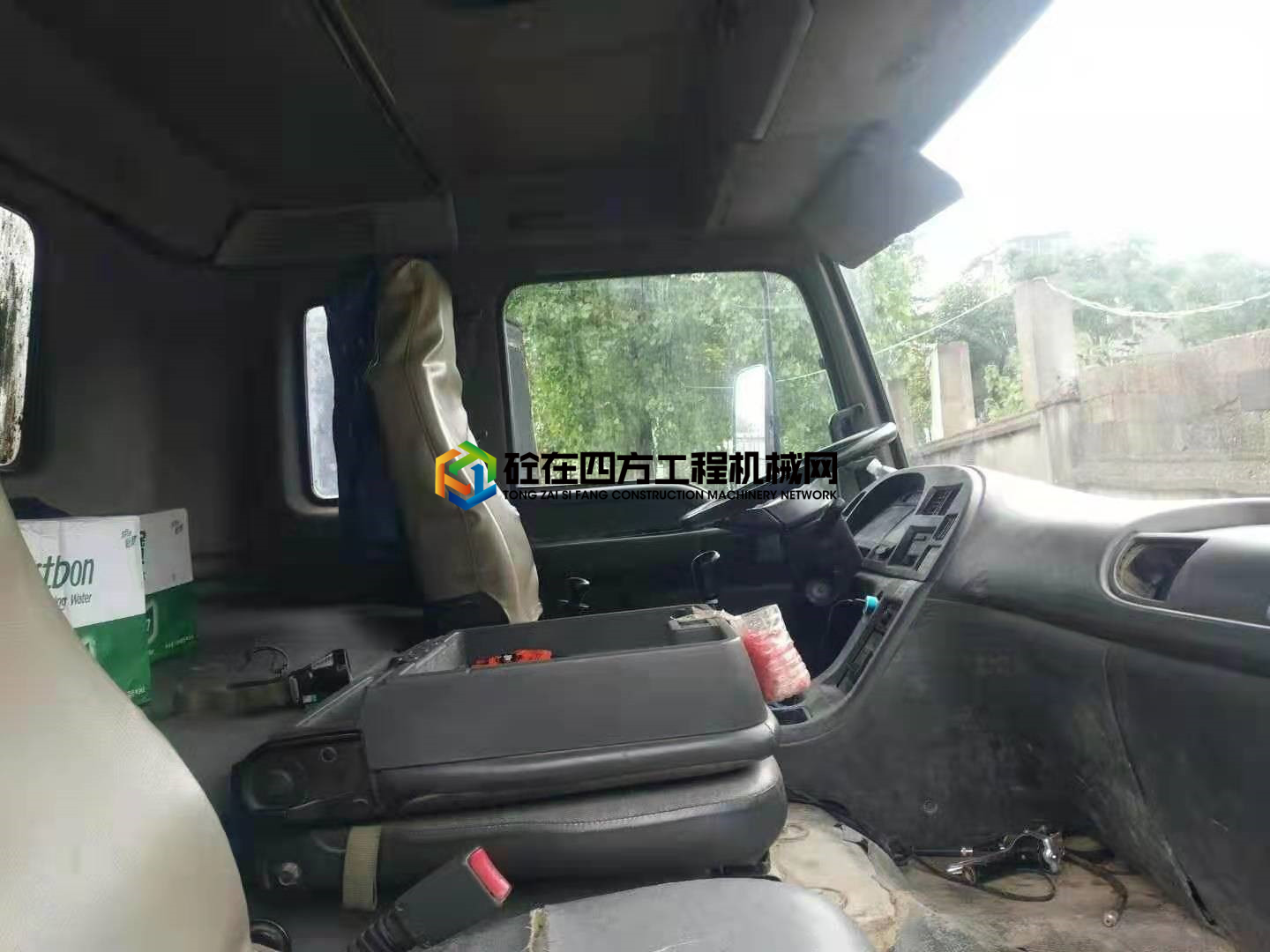 https://images.tongzsf.com/tong/truck_machine/20210803/16108df40cc7e8.jpg
