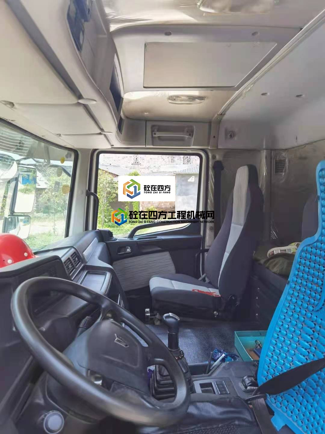 https://images.tongzsf.com/tong/truck_machine/20210803/16108df77525f2.jpg