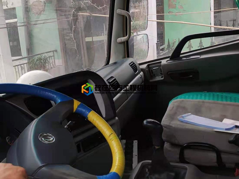 https://images.tongzsf.com/tong/truck_machine/20210803/16108f5b05f432.jpg