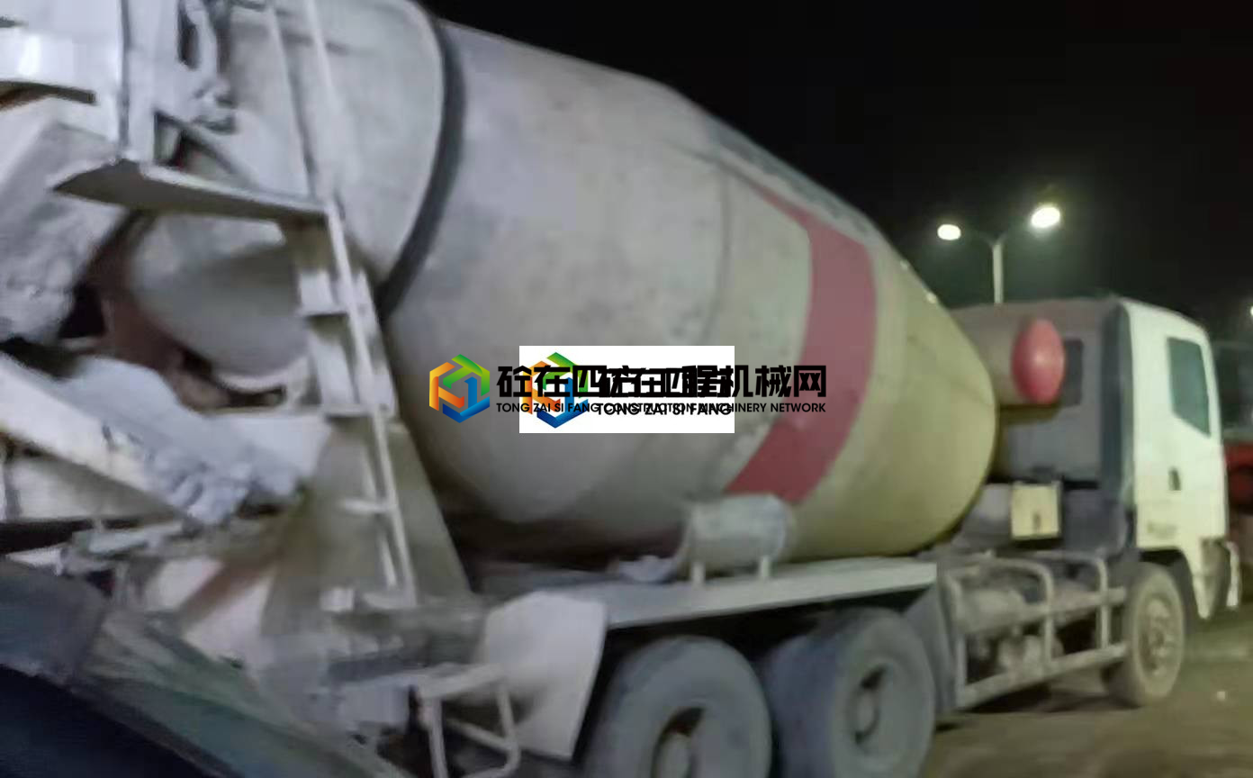 https://images.tongzsf.com/tong/truck_machine/20210804/16109f86c4ee83.jpg