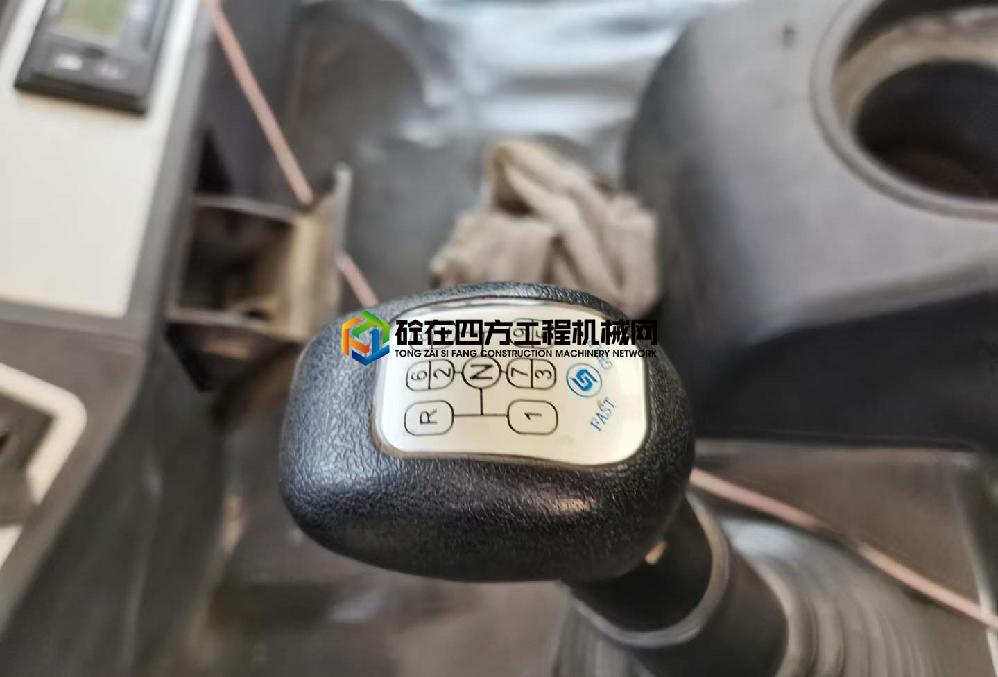 https://images.tongzsf.com/tong/truck_machine/20210805/1610b44b8b1f45.jpg