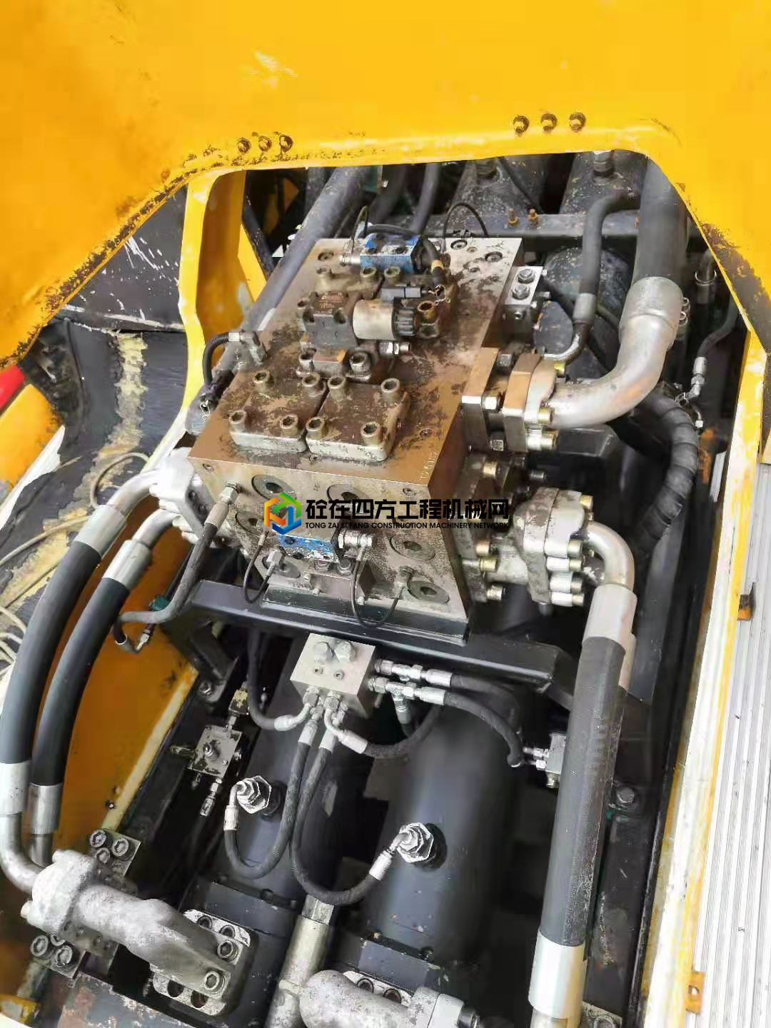 https://images.tongzsf.com/tong/truck_machine/20210805/1610b564276dd4.jpg