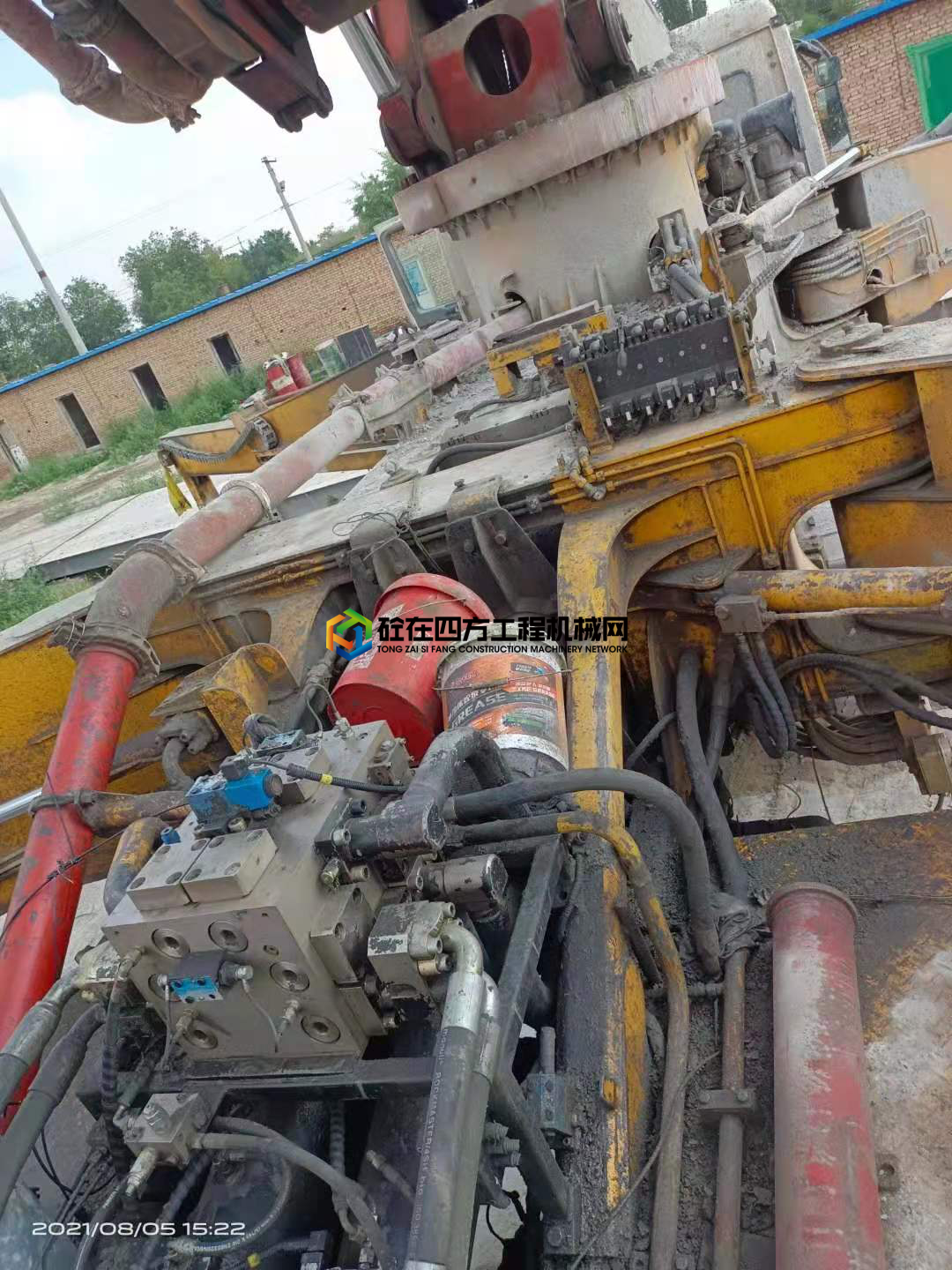 https://images.tongzsf.com/tong/truck_machine/20210805/1610ba36f18ac2.jpg