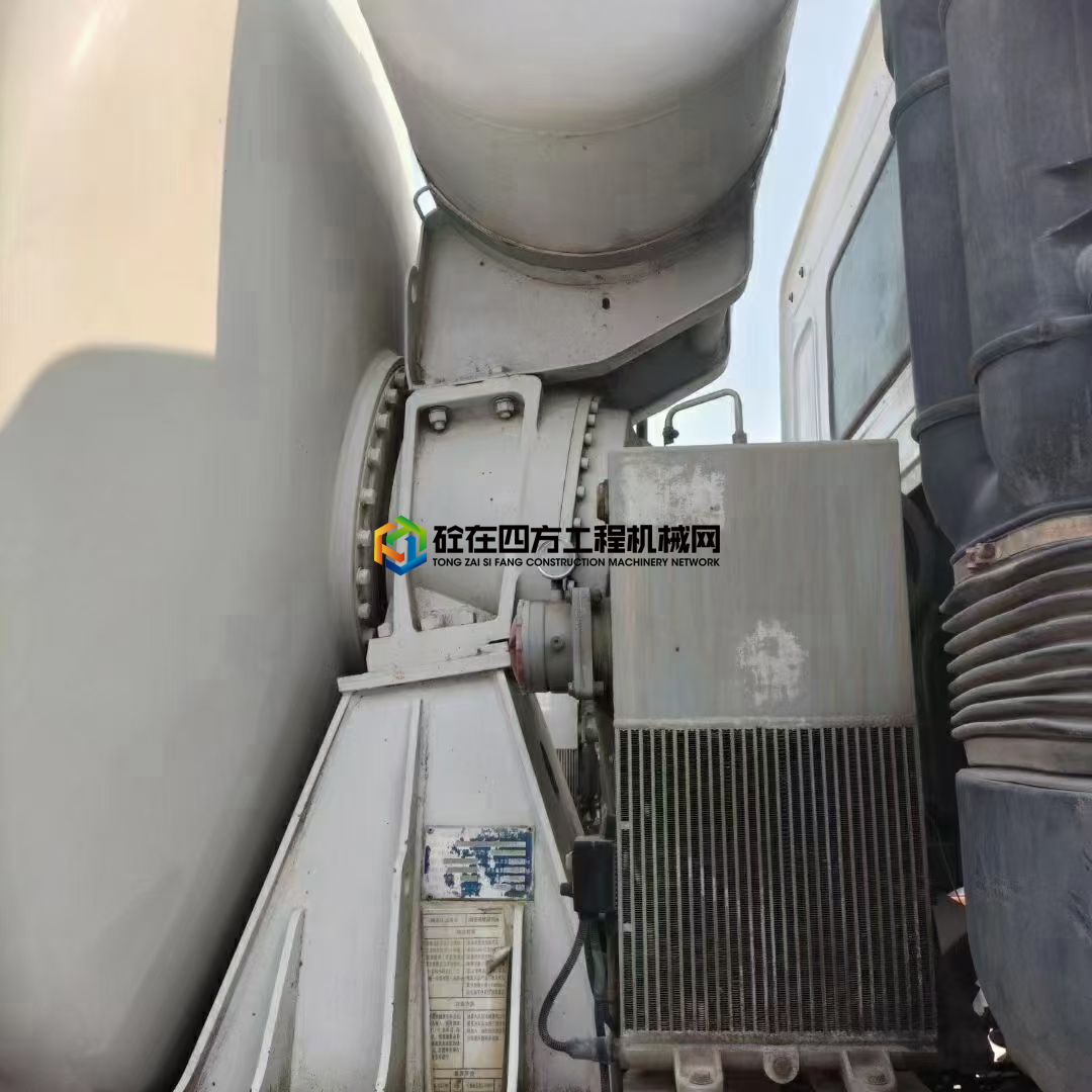 https://images.tongzsf.com/tong/truck_machine/20210805/1610baedeccd75.jpg