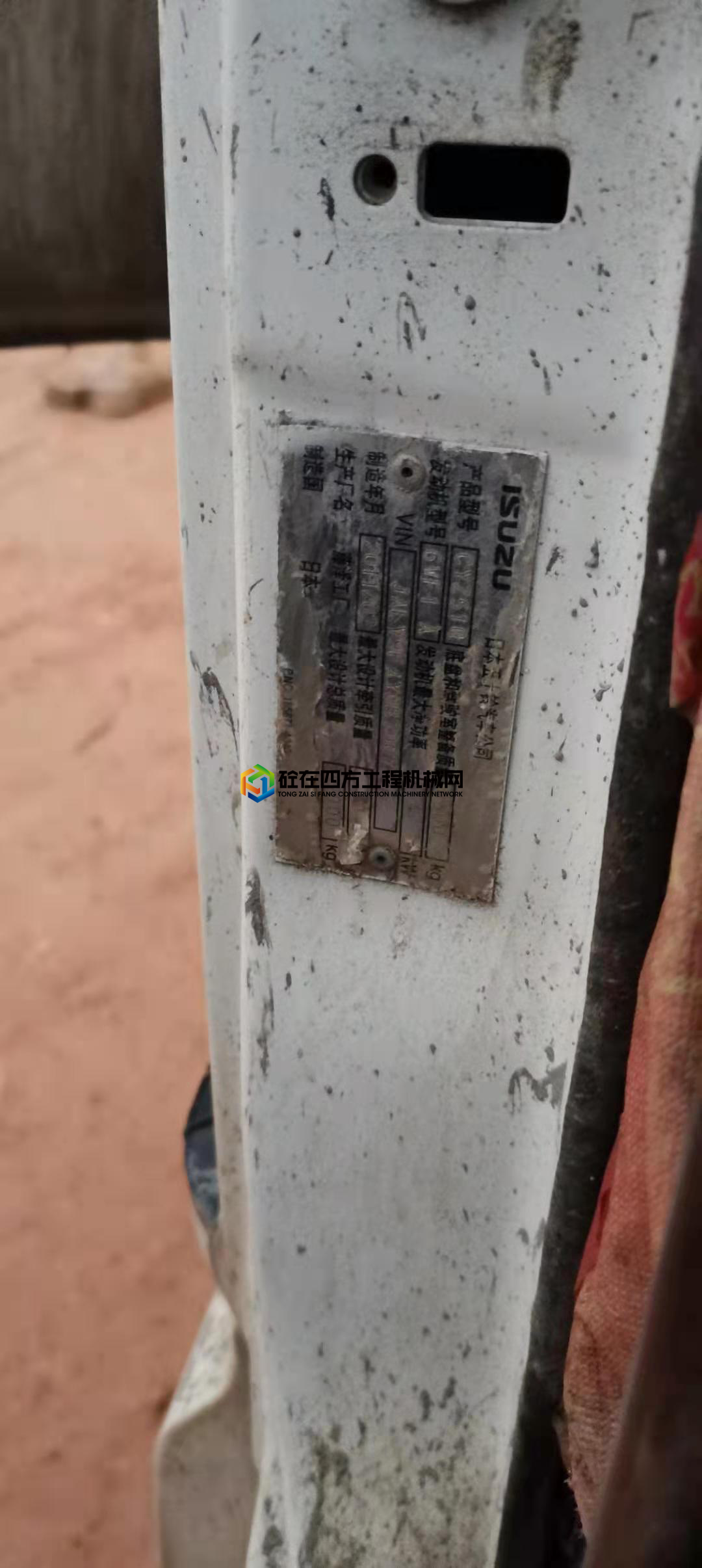 https://images.tongzsf.com/tong/truck_machine/20210806/1610d1ae0c202f.jpg