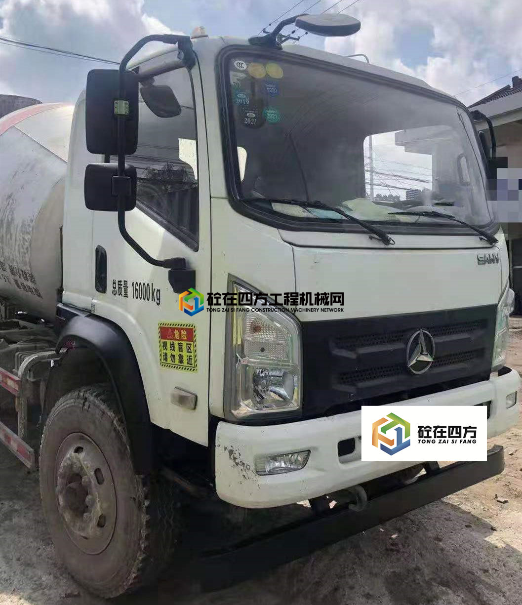 https://images.tongzsf.com/tong/truck_machine/20210807/1610def089292f.jpg