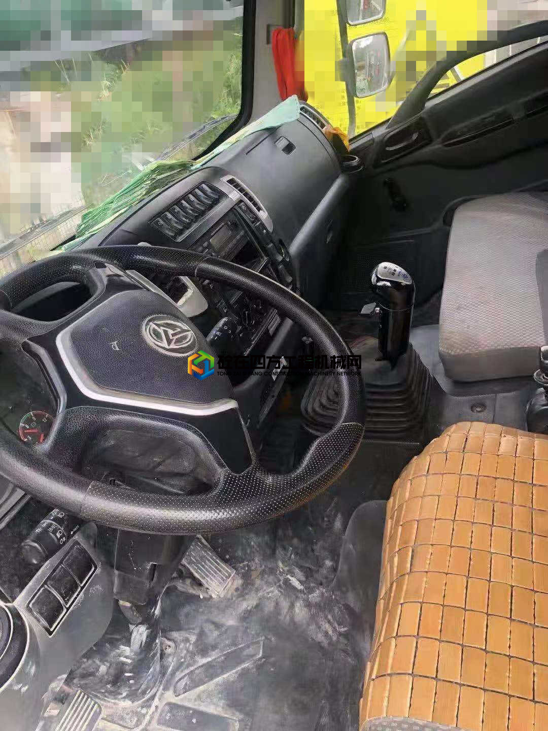 https://images.tongzsf.com/tong/truck_machine/20210807/1610def142354c.jpg