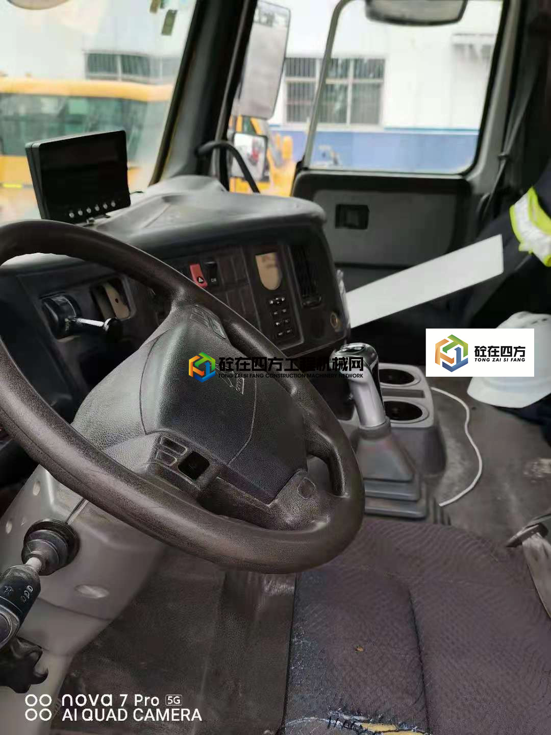 https://images.tongzsf.com/tong/truck_machine/20210807/1610e33f61a29f.jpg
