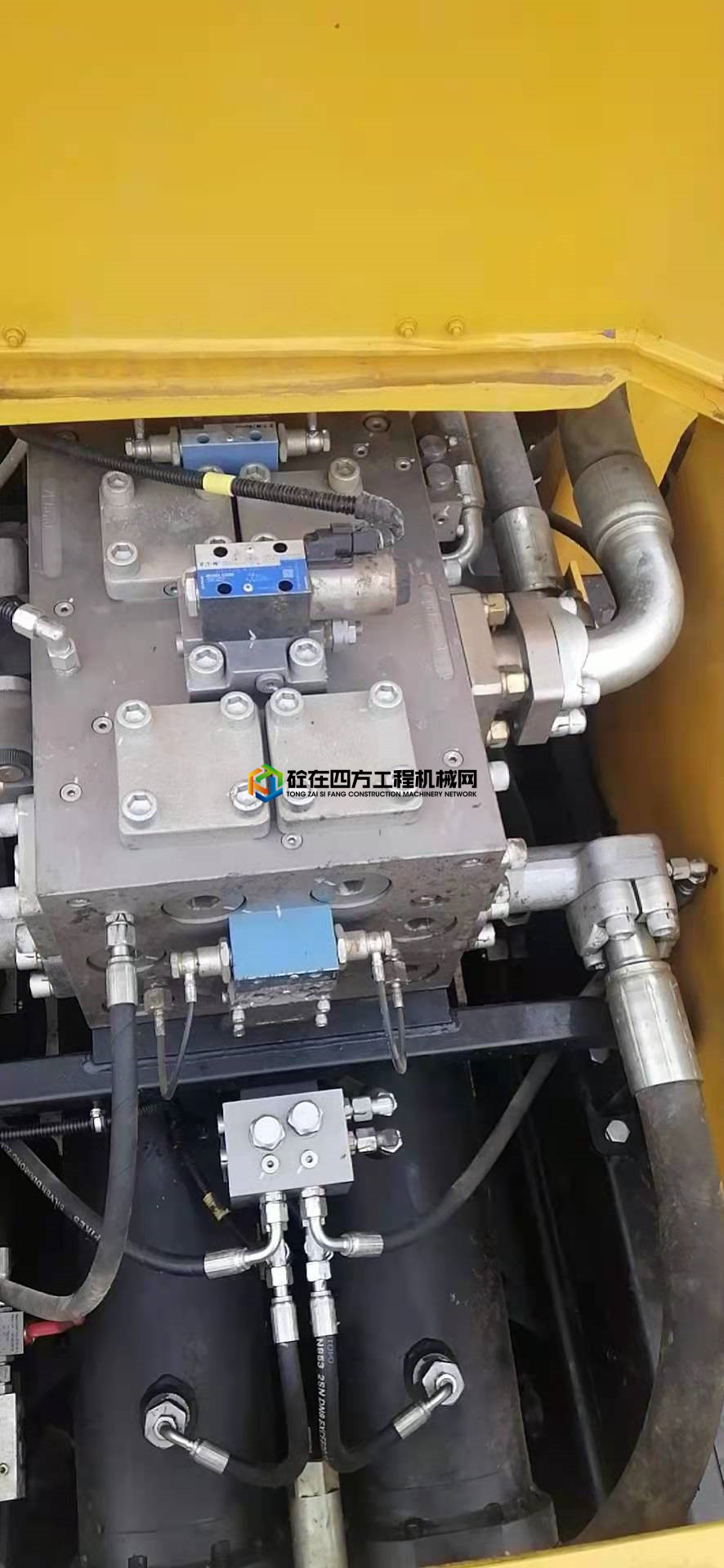 https://images.tongzsf.com/tong/truck_machine/20210807/1610e3b8c898be.jpg