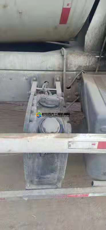 https://images.tongzsf.com/tong/truck_machine/20210809/161108d4f96e2b.jpg