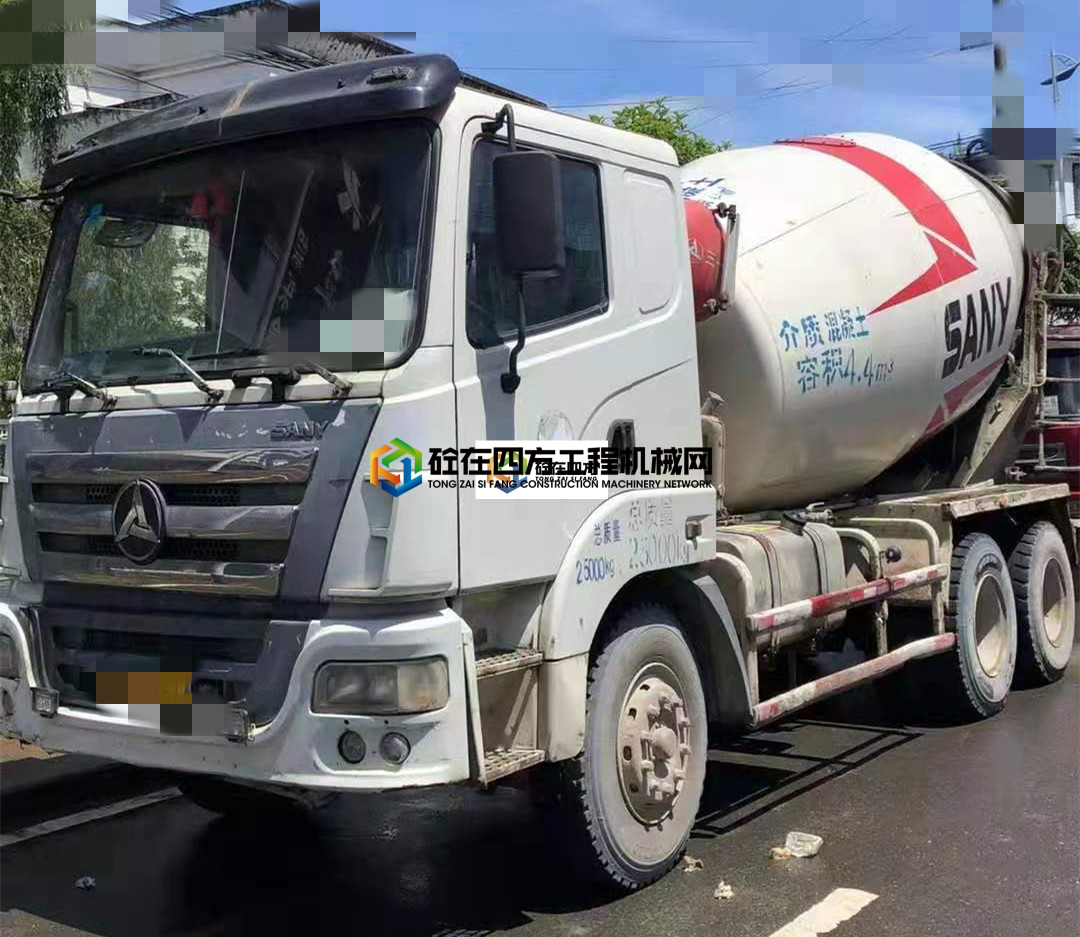 https://images.tongzsf.com/tong/truck_machine/20210809/161109e39061bb.jpg