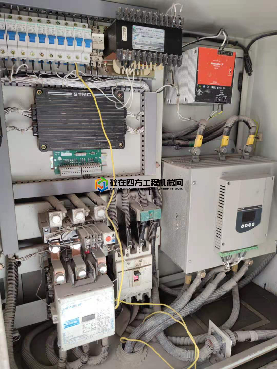 https://images.tongzsf.com/tong/truck_machine/20210809/16110d5957fcbe.jpg