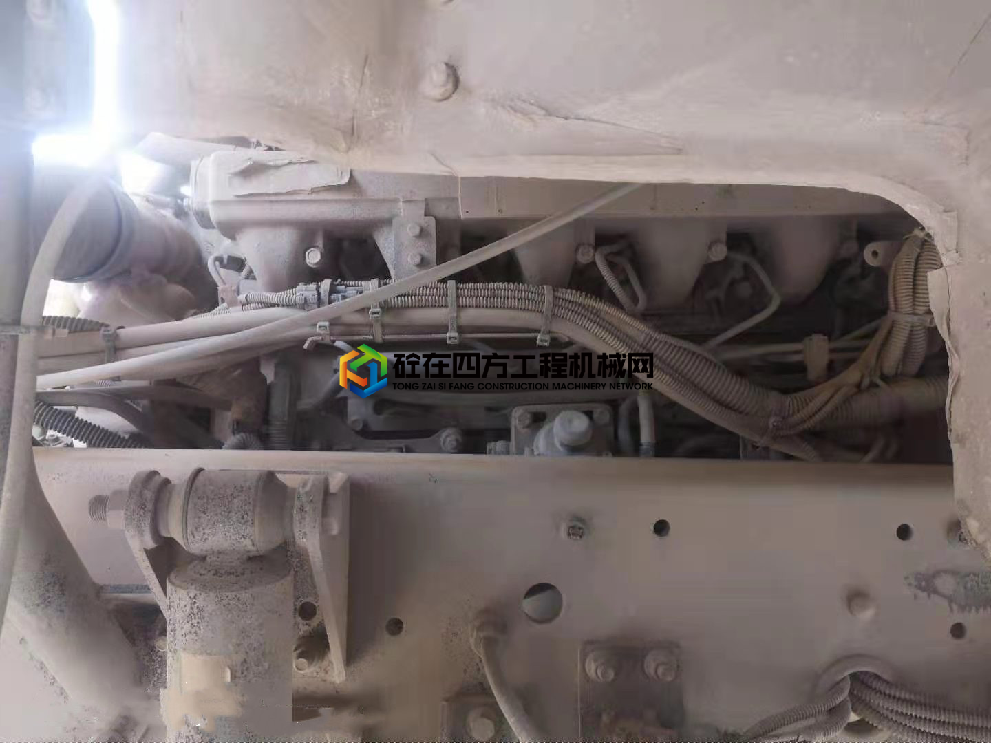 https://images.tongzsf.com/tong/truck_machine/20210810/16111d5da34be7.jpg