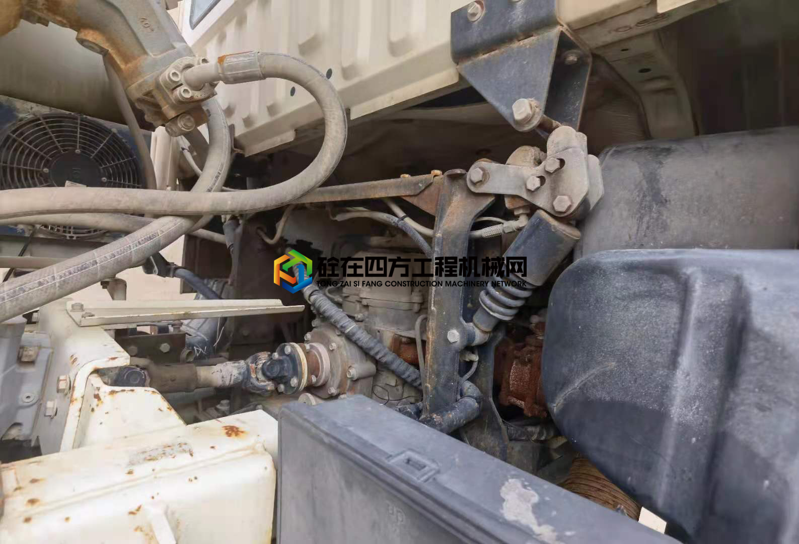 https://images.tongzsf.com/tong/truck_machine/20210810/161123a780d0f1.jpg
