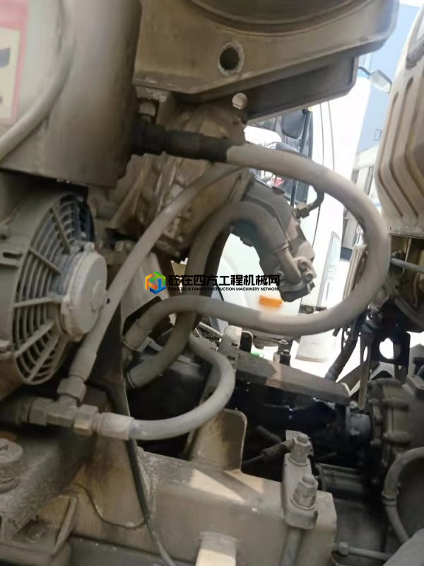 https://images.tongzsf.com/tong/truck_machine/20210811/1611337b56ae38.jpg