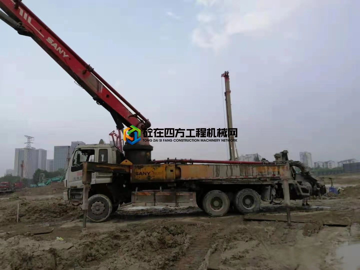 https://images.tongzsf.com/tong/truck_machine/20210811/161133c4c54a04.jpg