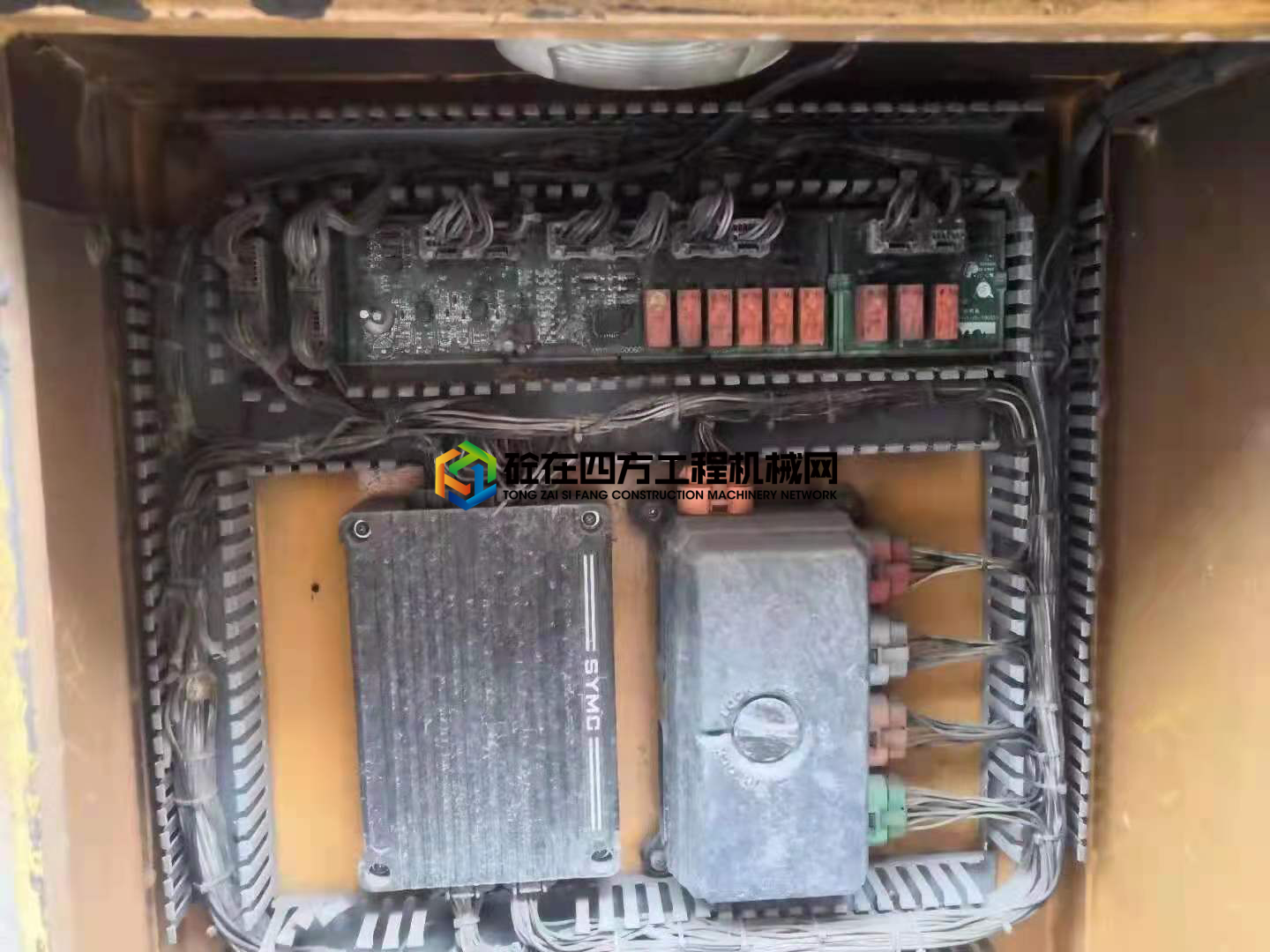 https://images.tongzsf.com/tong/truck_machine/20210811/16113454ecaf3b.jpg