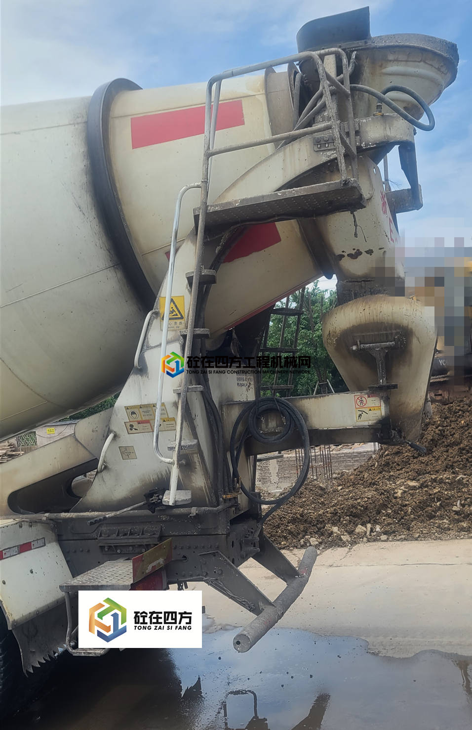 https://images.tongzsf.com/tong/truck_machine/20210811/161138f2615926.jpg