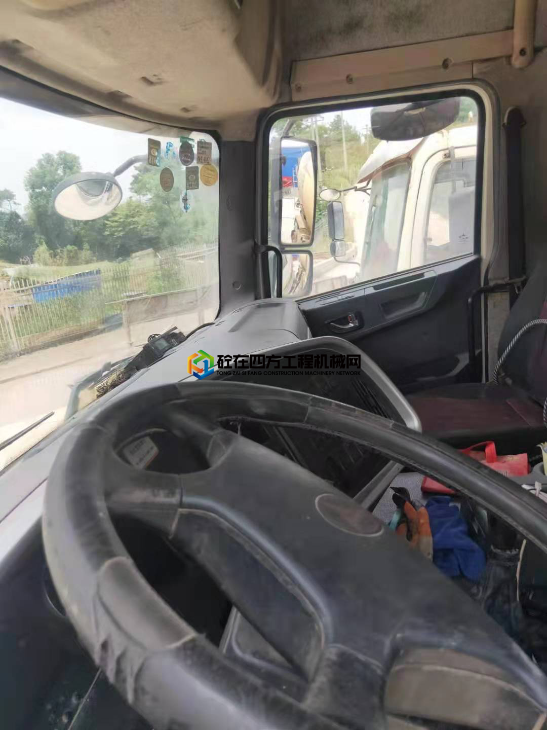 https://images.tongzsf.com/tong/truck_machine/20210812/16114c33a5f178.jpg
