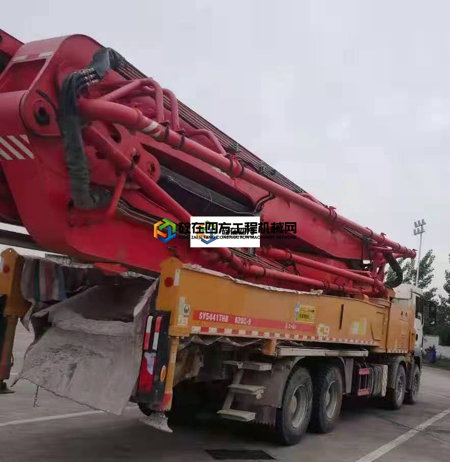 https://images.tongzsf.com/tong/truck_machine/20210812/16114d862be724.jpg