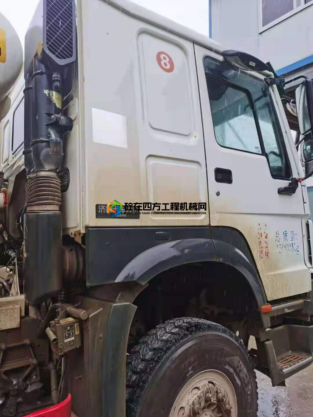 https://images.tongzsf.com/tong/truck_machine/20210812/16114e45307bfd.jpg