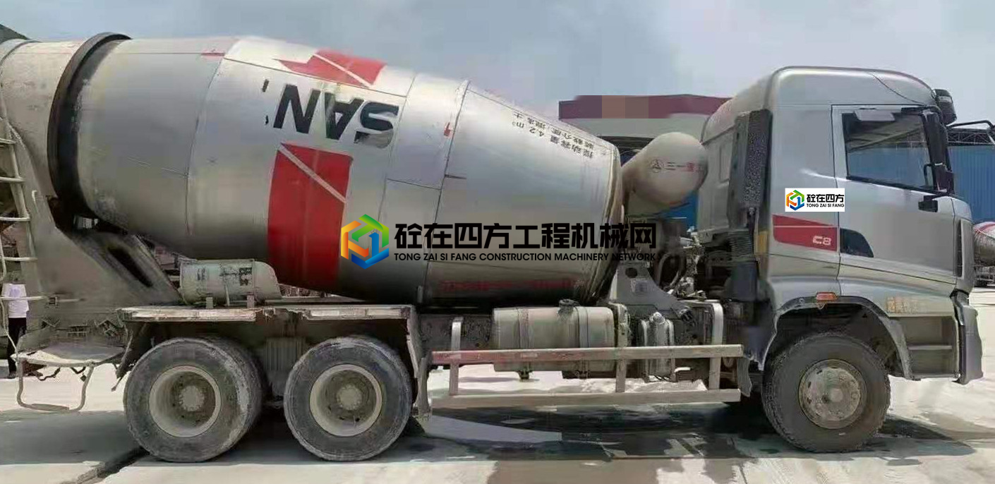 https://images.tongzsf.com/tong/truck_machine/20210813/16115cdda778fe.jpg