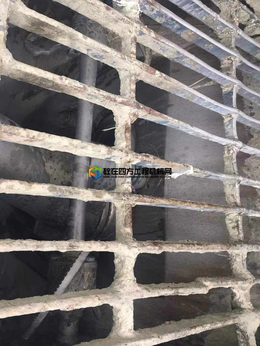 https://images.tongzsf.com/tong/truck_machine/20210813/16115d3e168300.jpg