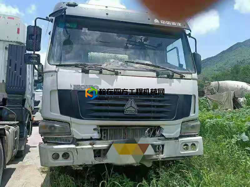 https://images.tongzsf.com/tong/truck_machine/20210814/16117b24e3d00c.jpg