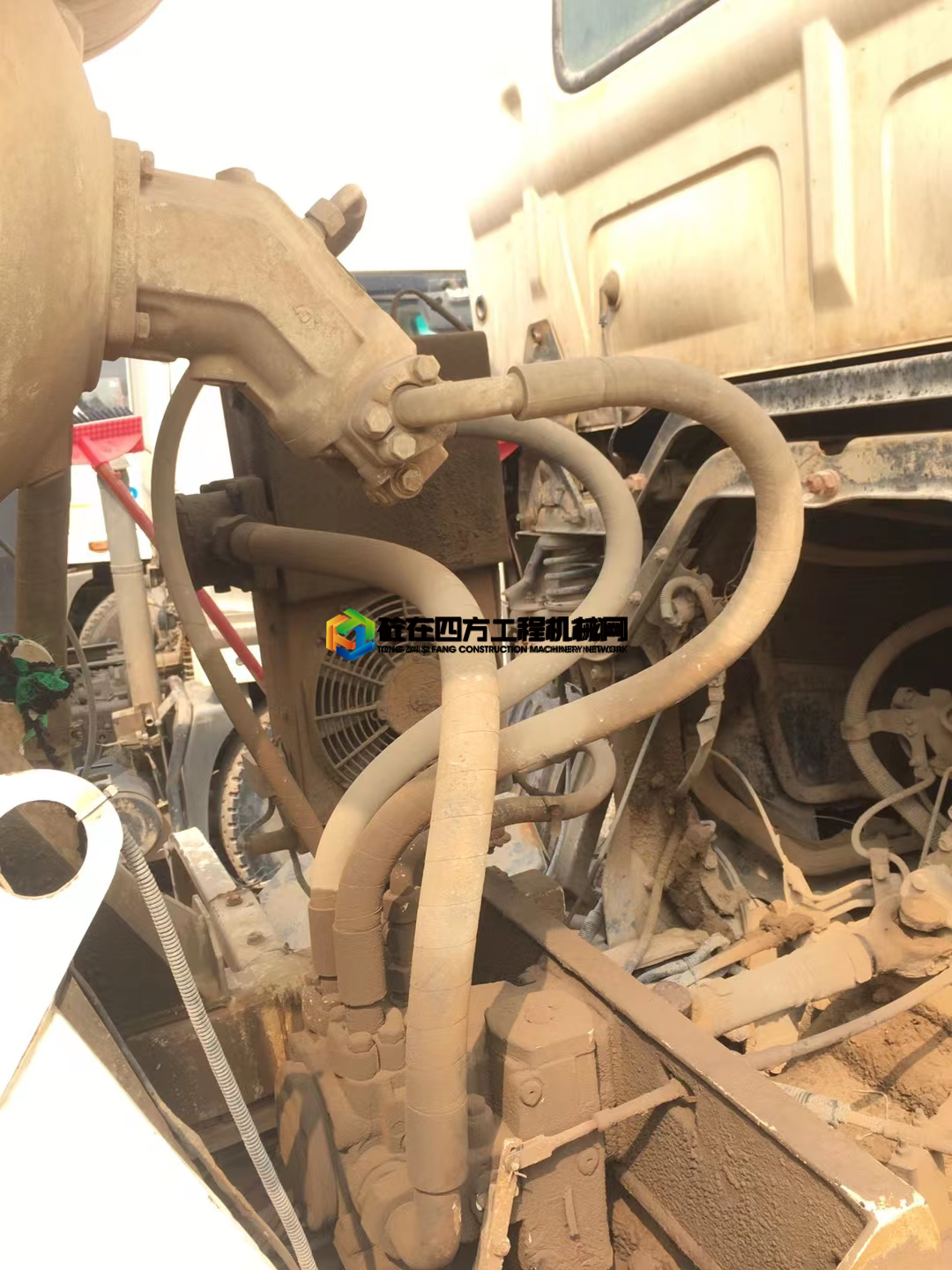 https://images.tongzsf.com/tong/truck_machine/20210815/16118b8c62abd6.jpg