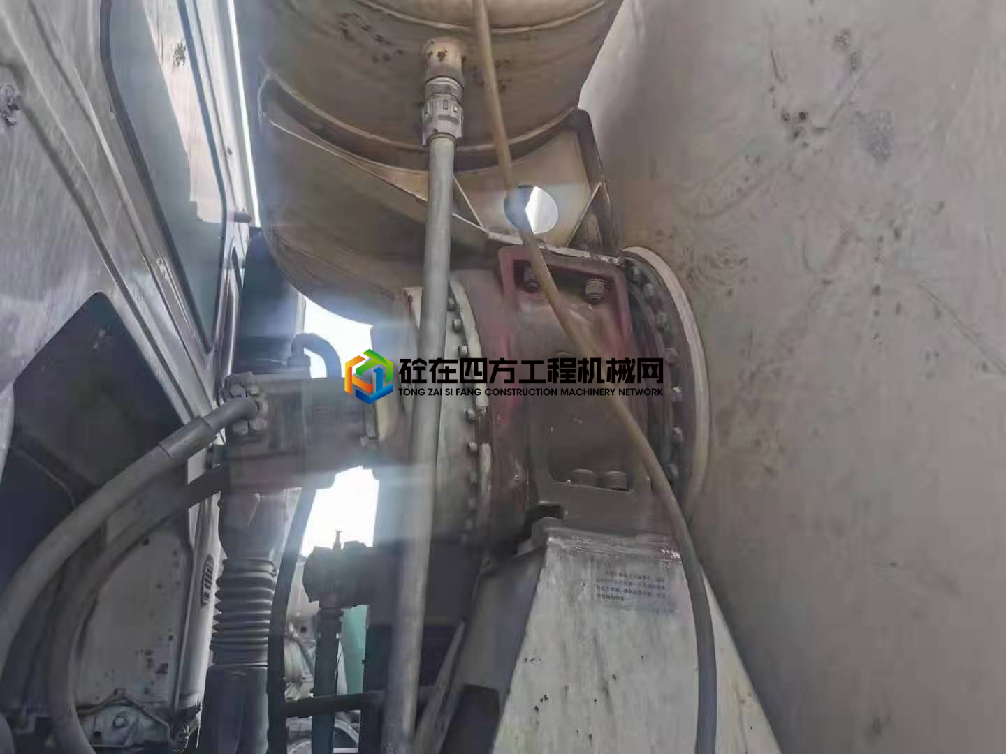 https://images.tongzsf.com/tong/truck_machine/20210816/1611a0ef26c532.jpg