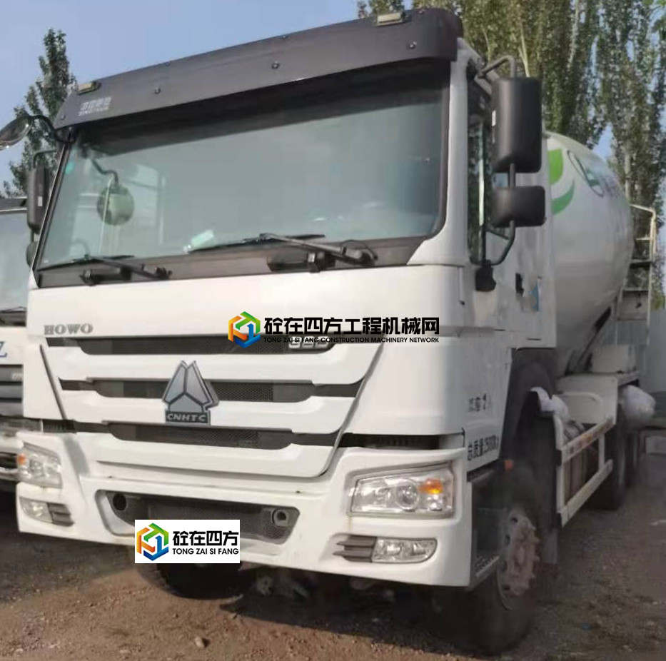 https://images.tongzsf.com/tong/truck_machine/20210816/1611a2df84d3e8.jpg