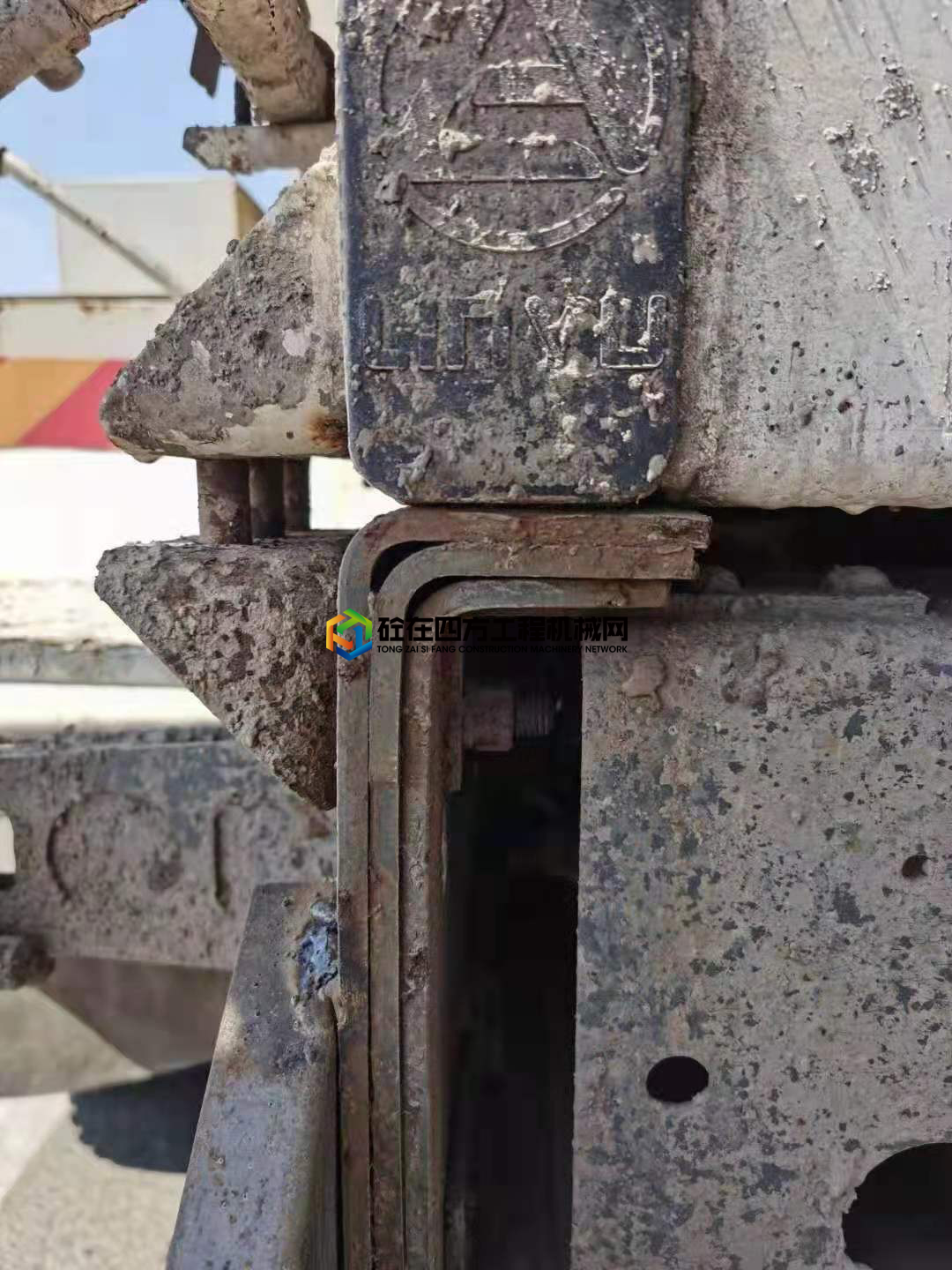 https://images.tongzsf.com/tong/truck_machine/20210816/1611a2dfc2c6ef.jpg